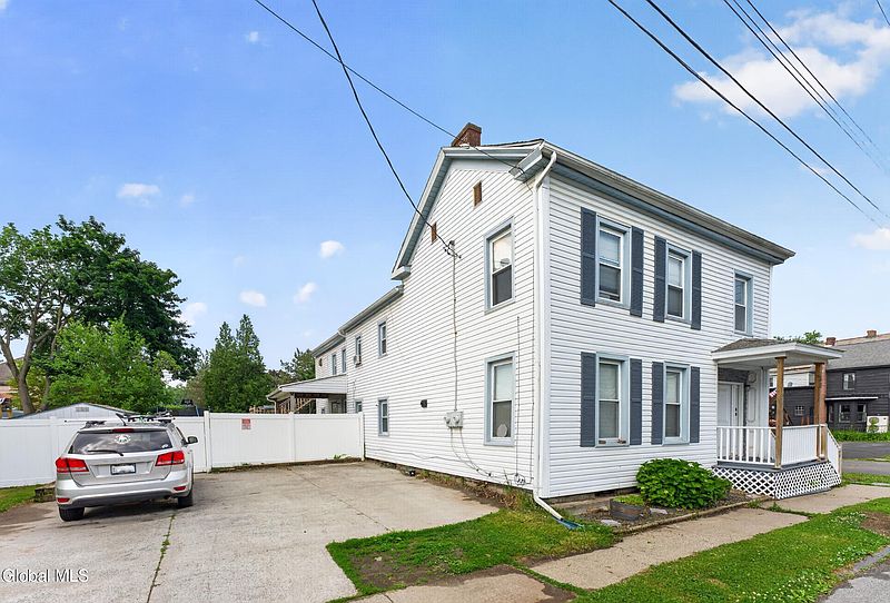 3rd image of 40 South Street