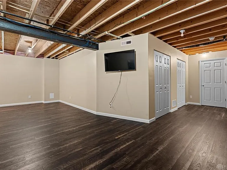 7428 Bostelman Pl — Photo 31
