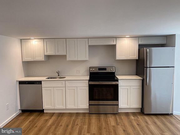 2nd image of 5651 E Wister St
