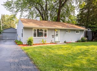 174 Ashland Ave, Des Plaines, IL 60016