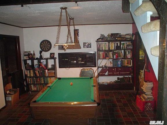 5th image of 7 Belmont Dr
