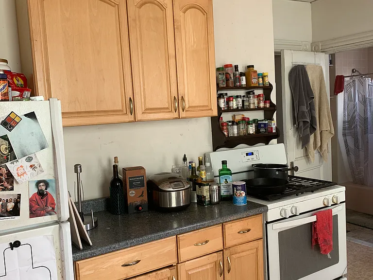 11 Saint Paul St #2 — Photo 2