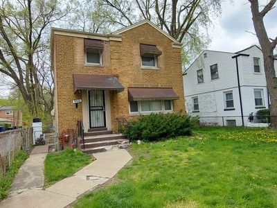 9942 S Bensley Ave, Chicago, IL, 60617