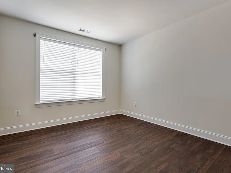 7757 Crystal Brook Way — Photo 35