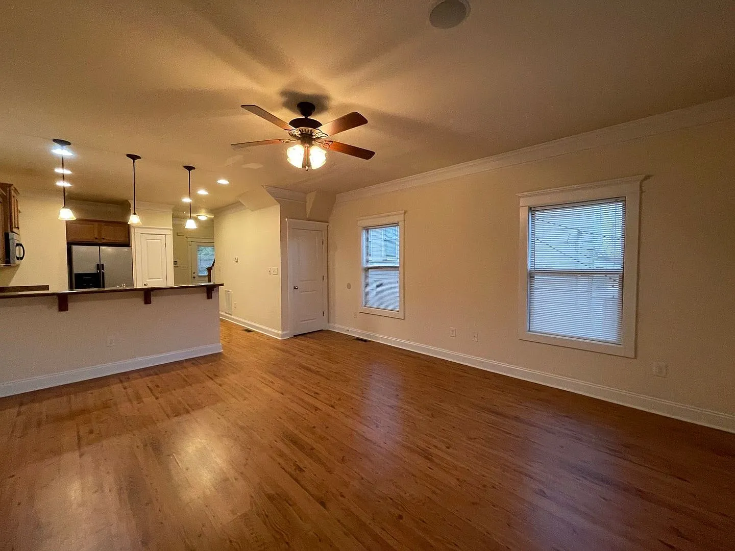 Pre-Leasing For August 5th 2027! — Photo 2