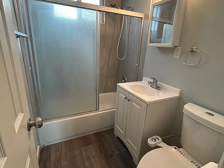 10809 Elliott Ave #3 — Photo 3