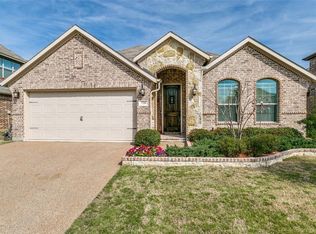 728 Gray Wash Dr, Saginaw, TX 76179
