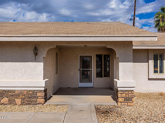 3rd image of 2737 Triton Ln