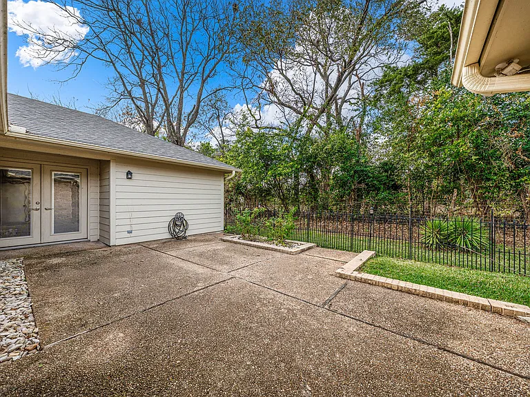 35099 Heatherstone Cir — Photo 43
