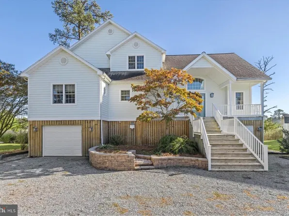37830 Island Dr, Ocean View, DE 19970