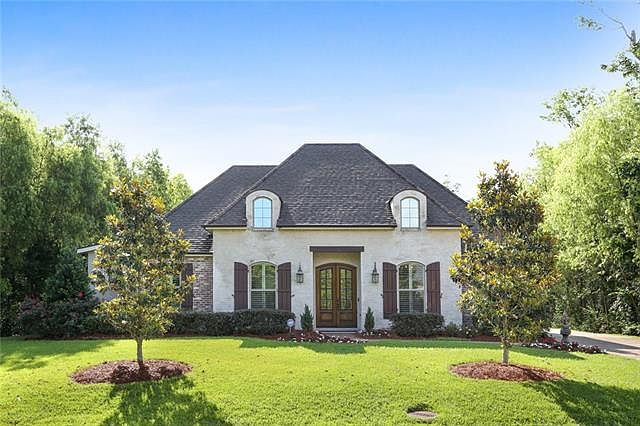 1st image of 142 Green Trails Dr
