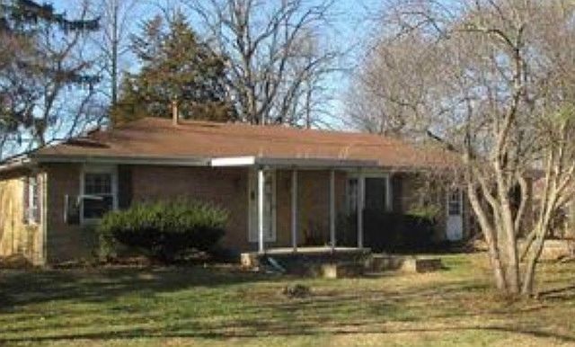 1st image of 200 N Pear St