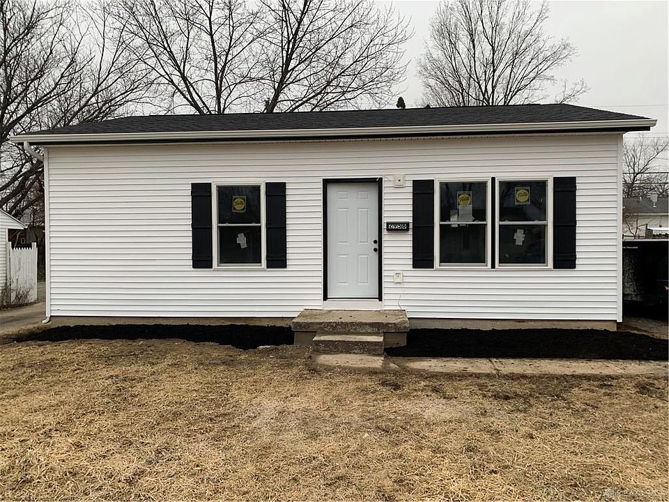 1st image of 2956 Prentice Dr