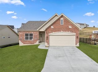 2995 Halls Green Dr, Washington, MO 63090