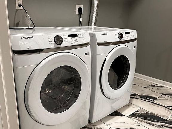 3rd image of 32 Kent Rd