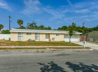 1390 Whitecliff Rd, Thousand Oaks, CA 91360