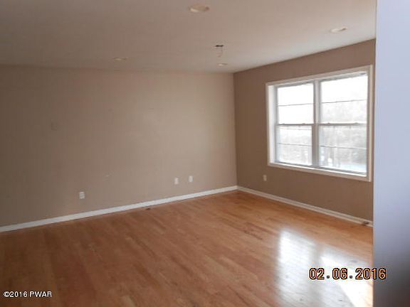4th image of 120 Dogwood Rd