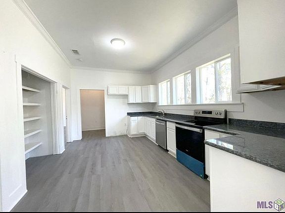 3rd image of 32226 Patti Anne Dr