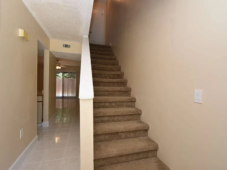 15 Florida Park Dr N #6 — Photo 17