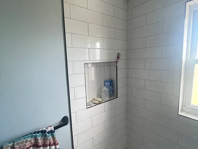 552 Horning St — Photo 8