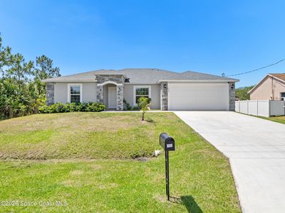 566 Forrest Hills St SW, Palm Bay, FL, 32908