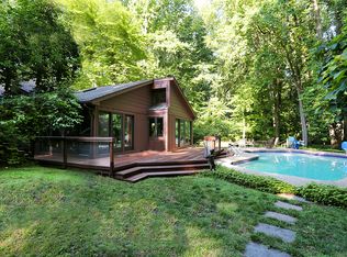 6631 Laurel Rd, New Hope, PA 18938