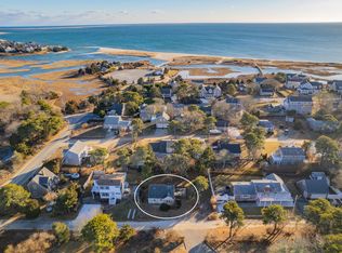 19 Stoughton Ln, Chatham, MA 02633