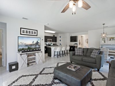 6863 2nd St, Jupiter, FL, 33458