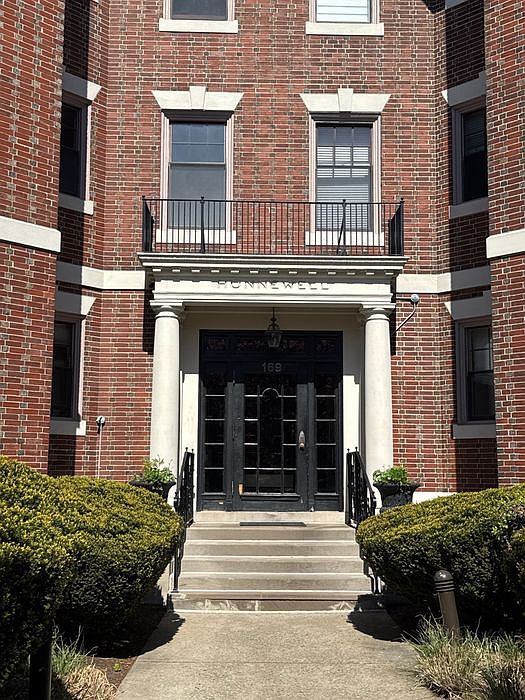 1st image of 169 Washington St APT 9