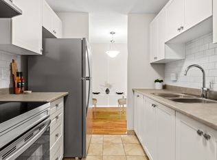 200 Queen Mary Rd, Kingston, ON K7M 7K4
