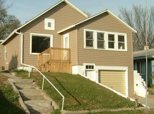 332 1st St NW, Mayville, ND 58257