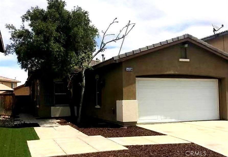 1st image of 14326 Castle Peaks St