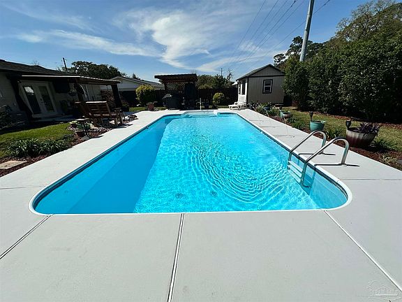 4th image of 6509 E Shore Dr