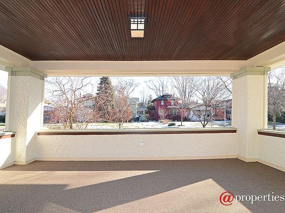 Awesome Front Porch