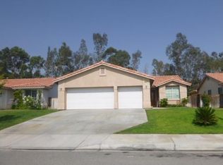 1232 Ansley Ln, Mentone, CA 92359