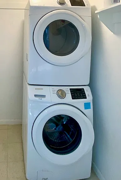 Full size washer dryer in unit
