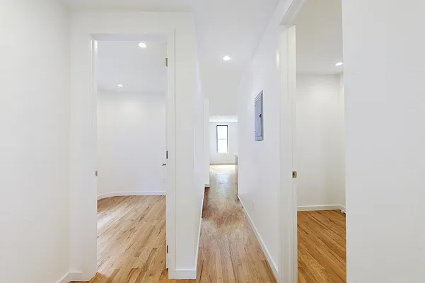 Rented by Aether Property Group | media 13