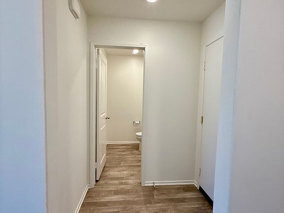 3rd image of 479 Hollyhock Cir