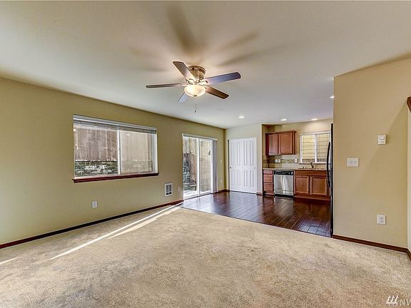4th image of 8401 61st Pl NE