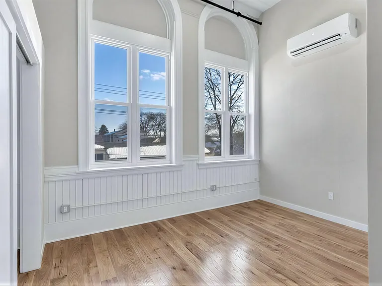 72 Kendrick Ave #101 — Photo 14