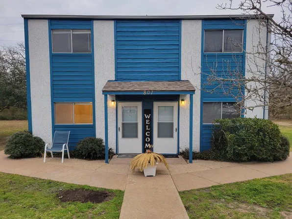 801 Yegua St APT 3D, Bryan, TX 77801