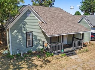 218 W Adams St, Crescent, OK 73028