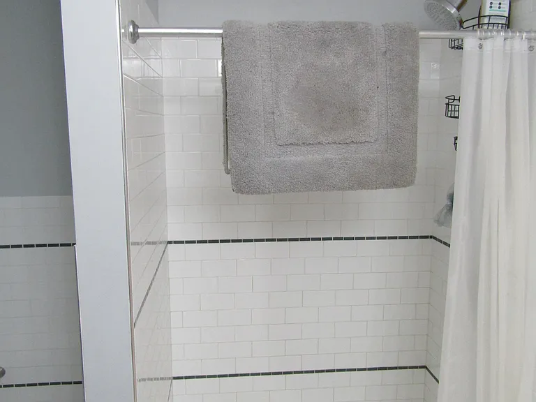 301 Nottingham Rd #6 — Photo 17