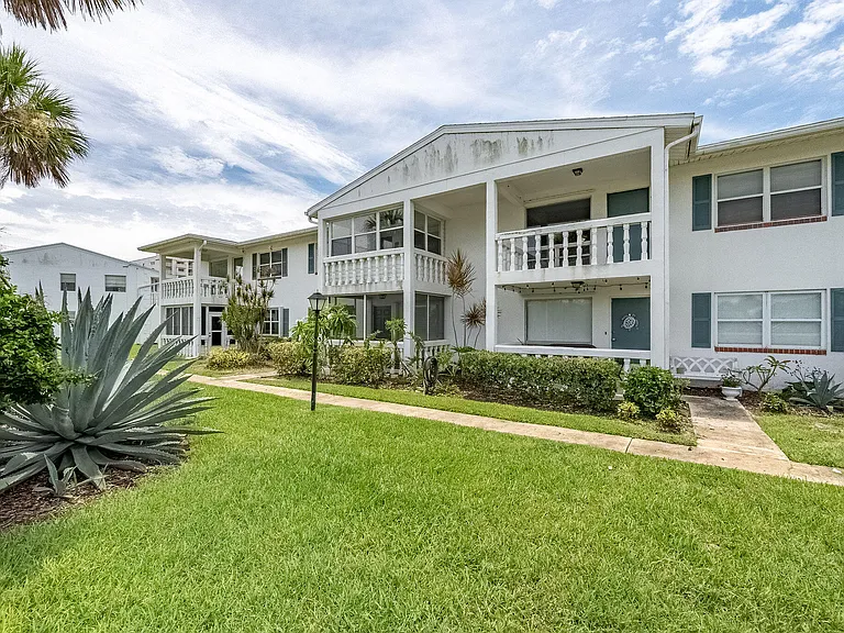 2186 Highway A1A #B7-unit B7 — Photo 34