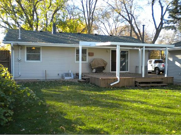 5th image of 2694 1st St N