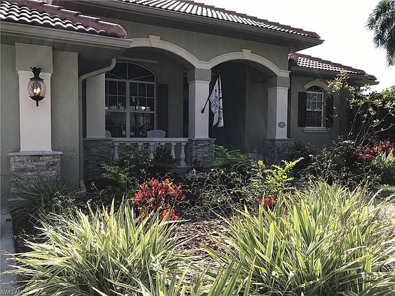 3rd image of 1236 Walden Dr