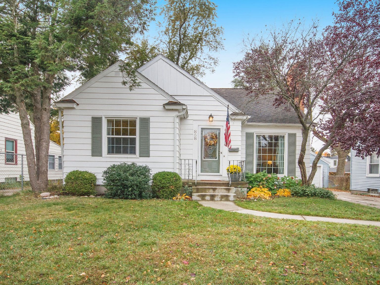 868 Hazen St SE, Grand Rapids, MI 49507 Zillow
