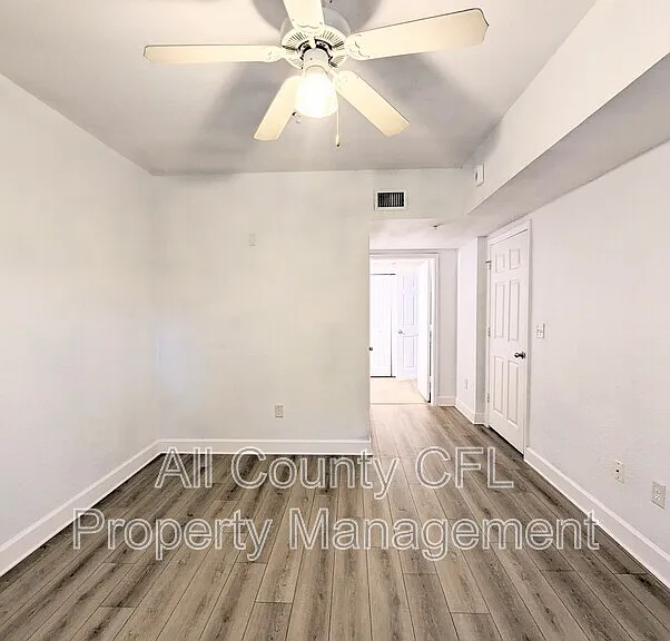 304 E South St #3027 — Photo 11