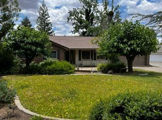 2352 Toyon Ct, Valley Springs, CA 95252