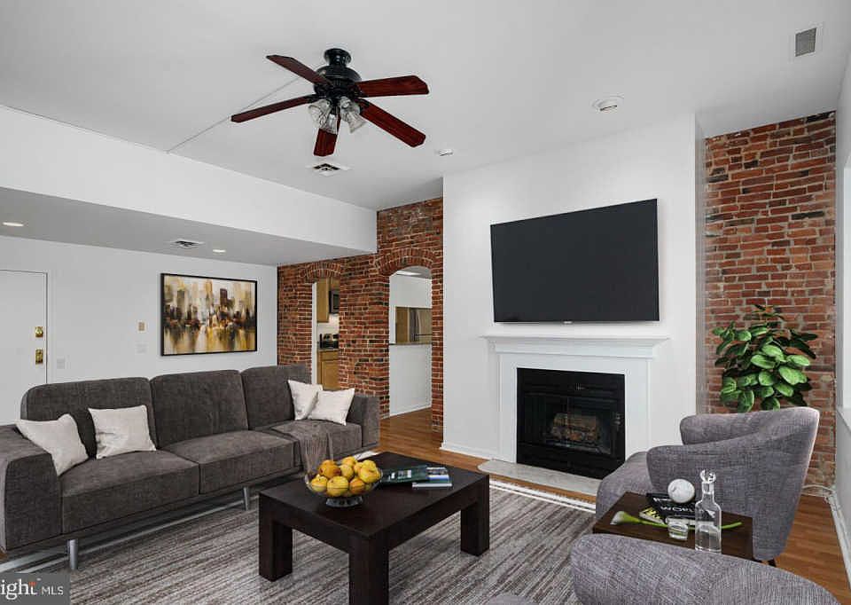 1st image of 102-22 Church St #404
